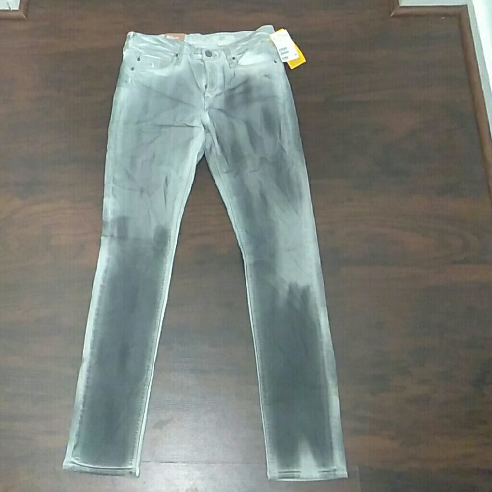 Woman's H&M jeans